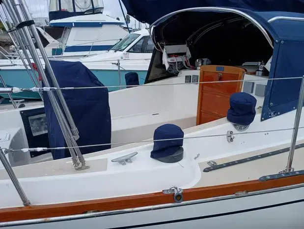 1980 Tartan 37' cutter