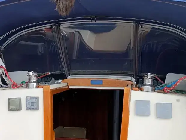 1980 Tartan 37' cutter