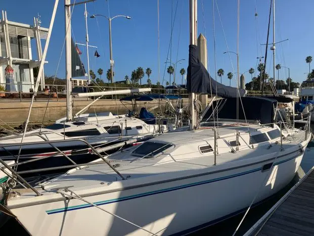 1995 Catalina 320