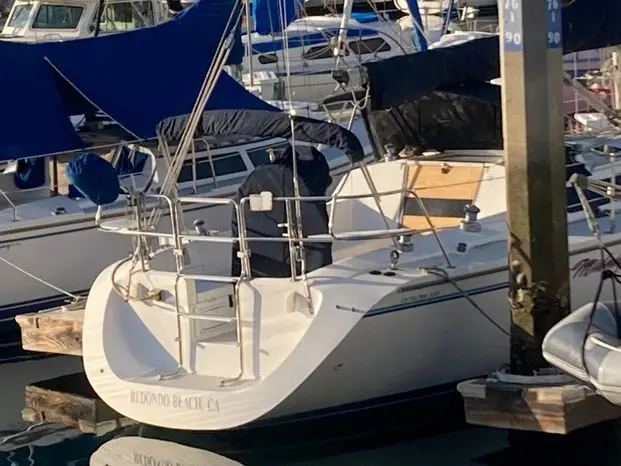 1995 Catalina 320