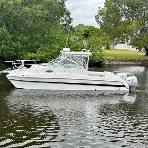 2010 Glacier Bay 2670 Isle Runner