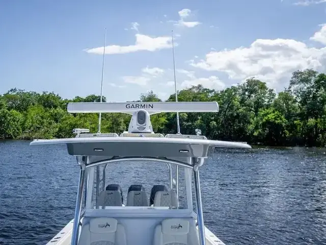 Billfish 39 Center Console w-Tower