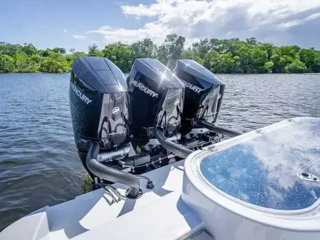 Billfish 39 Center Console w-Tower