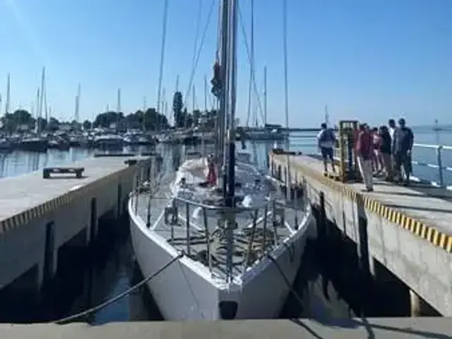 DEVONPORT YACHTS NASHACHATA II