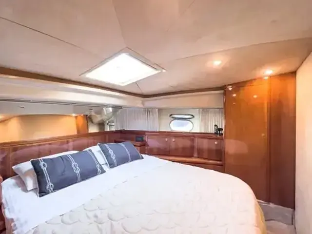 Ferretti Yachts 620