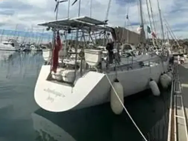 DEVONPORT YACHTS IRONBARQUE