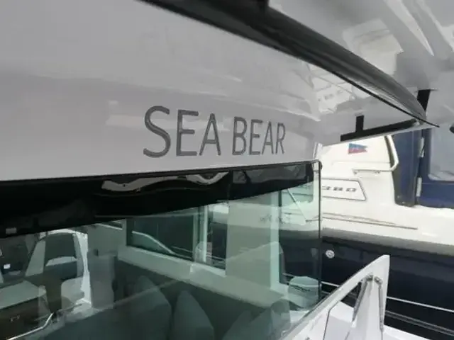 Axopar SEA BEAR