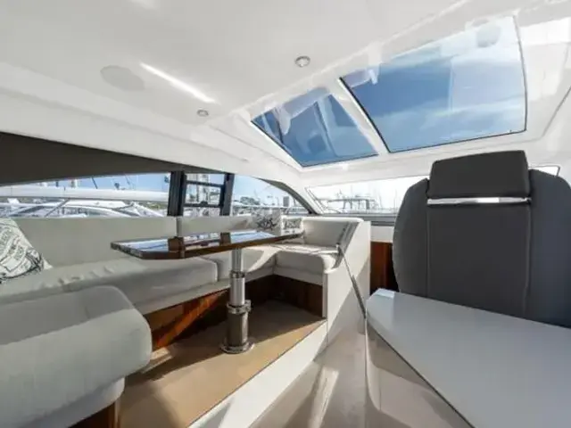 Fairline TOJO