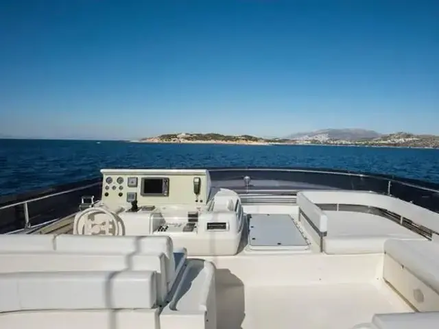 Ferretti Yachts Ferretti 881