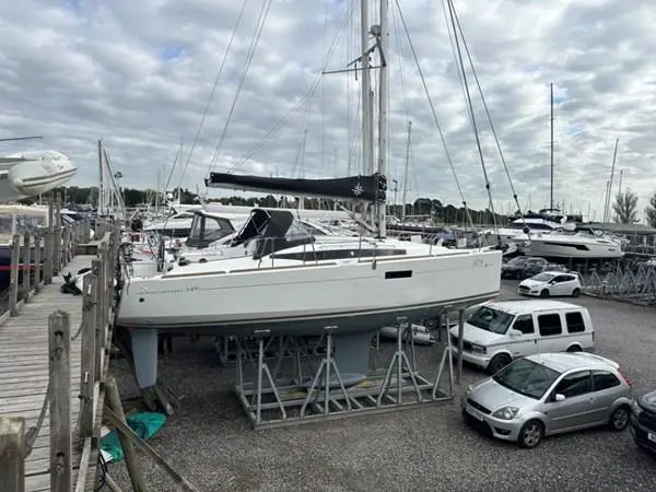 2023 Jeanneau sun odyssey 349