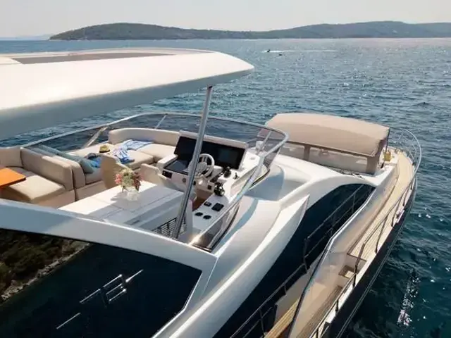 Azimut Atlantis