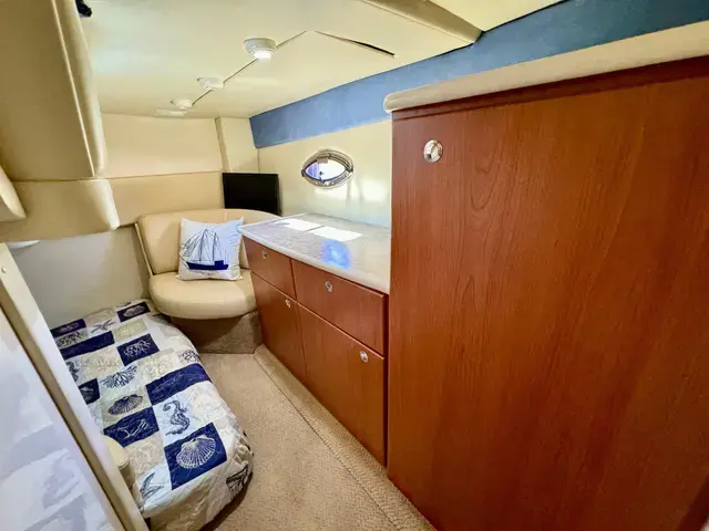 Bayliner 325