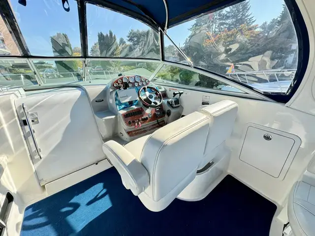 Bayliner 325