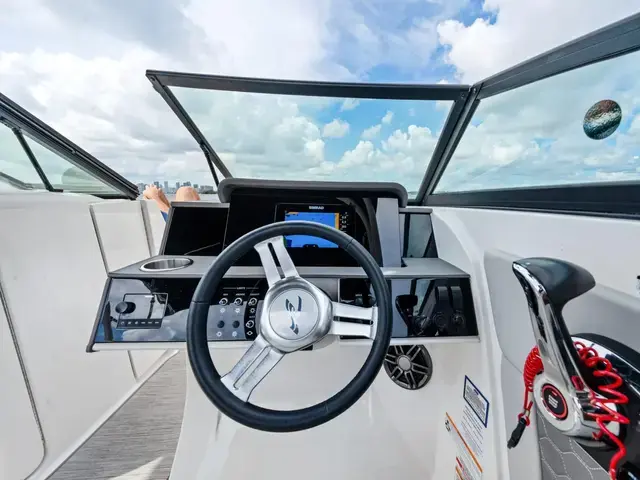 Sea Ray 270 Sdx