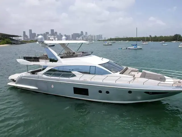 Azimut 66