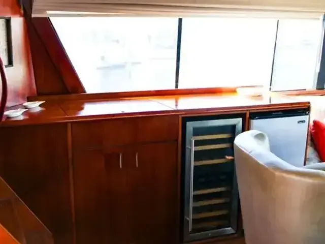 Ocean Yachts 53 Motor Yacht