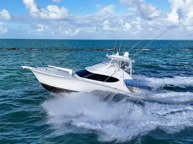 Hatteras Gt 54