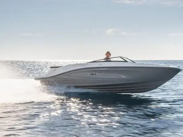 Sea Ray 230 Spx