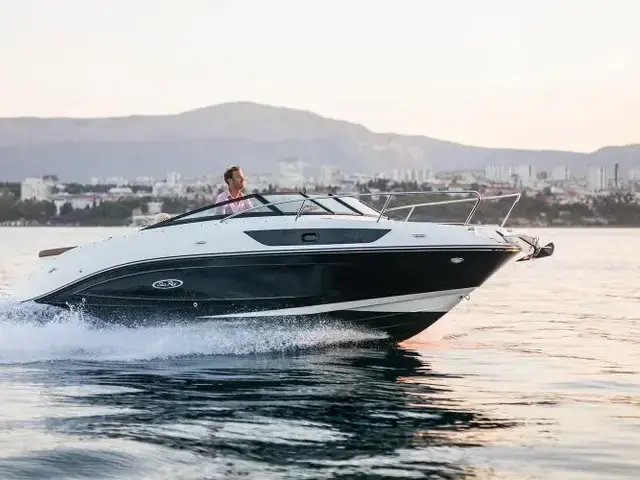 Sea Ray Sun Sport 230