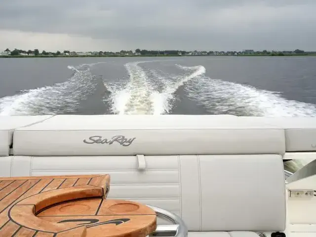 Sea Ray 230 Spx