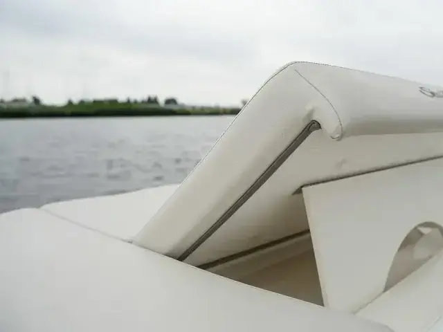 Sea Ray 230 Spx