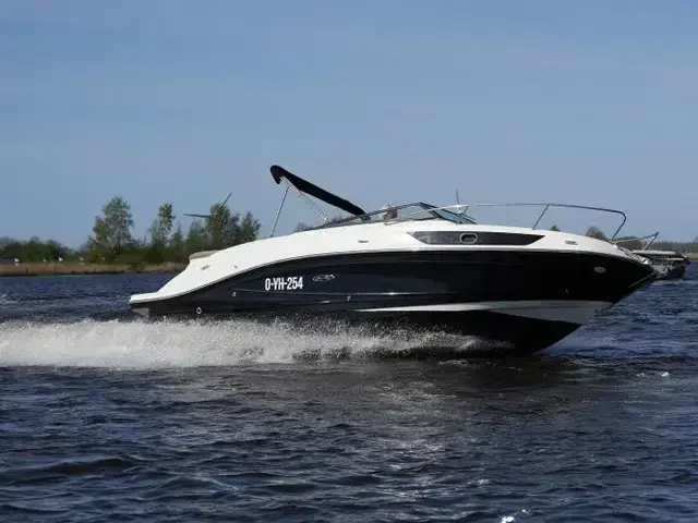 Sea Ray Sun Sport 230