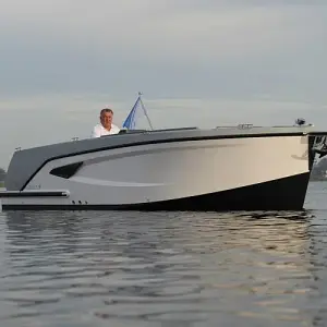  Alfastreet Marine 21 Open