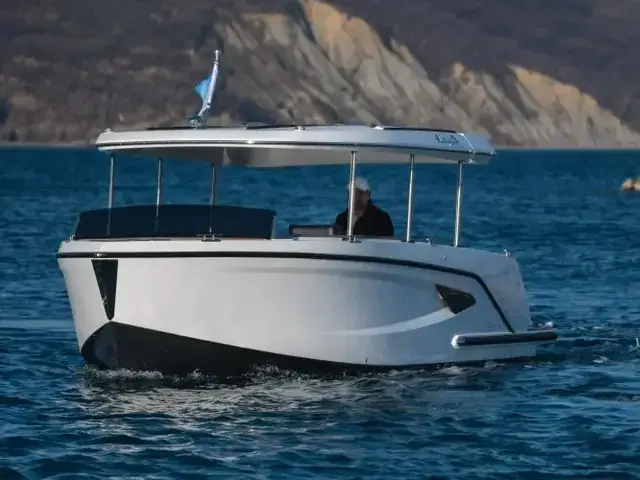 Alfastreet Marine 21 Open