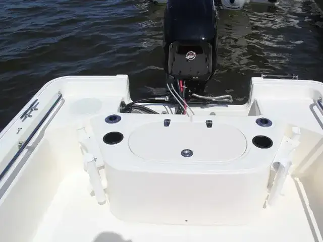 Boston Whaler 150 Montauk