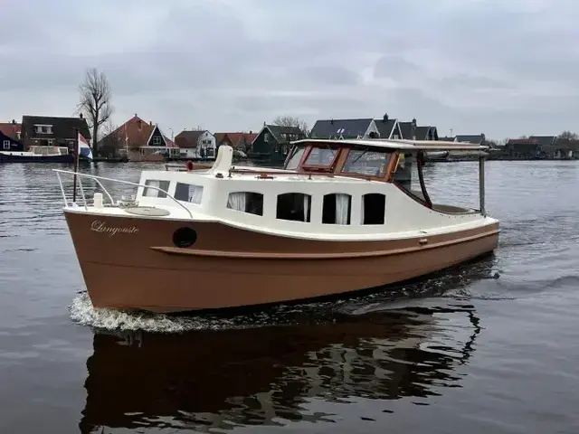 Motor Yacht Kofferdek Kruiser 8.80 OK