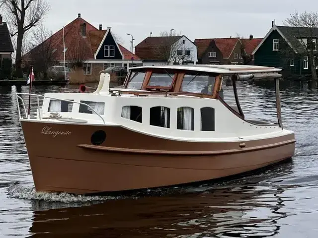 Motor Yacht Kofferdek Kruiser 8.80 OK