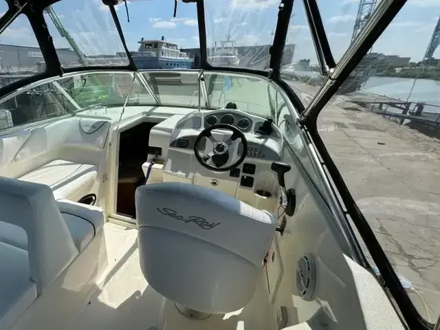 Sea Ray 255 Sundancer