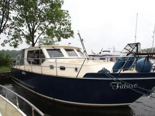 Motor Yacht Bach Yacht 10.50 OK