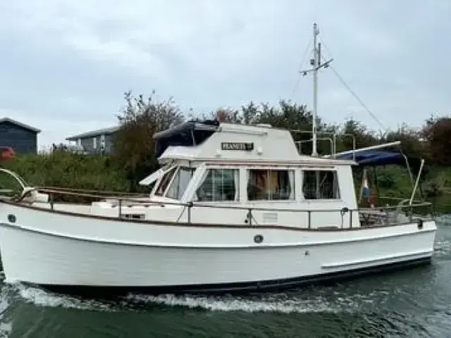 Grand Banks 32