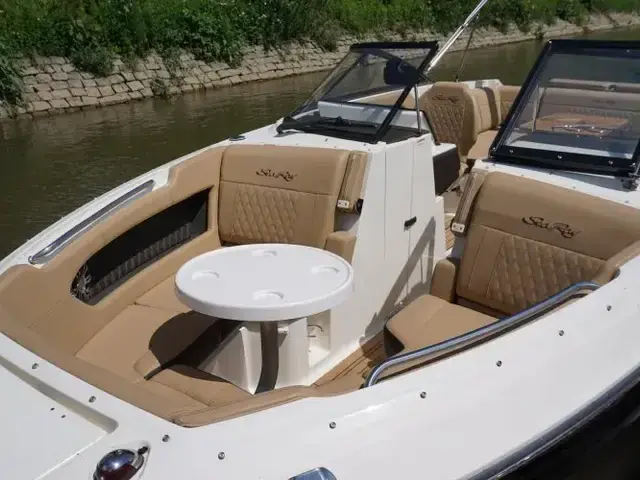 Sea Ray 250 Slx