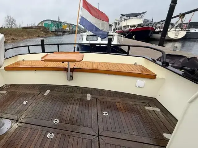 Motor Yacht Mooie Nel 9.50 OK