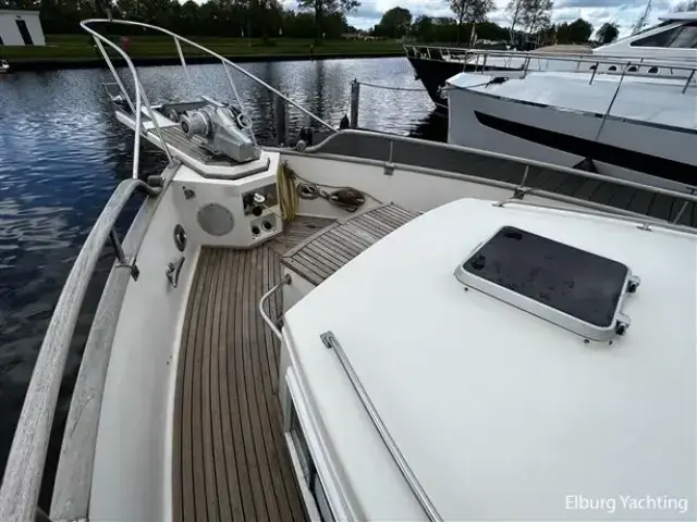 Grand Banks 42 Motor Yacht