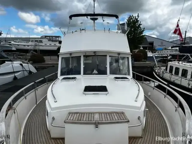 Grand Banks 42 Motor Yacht