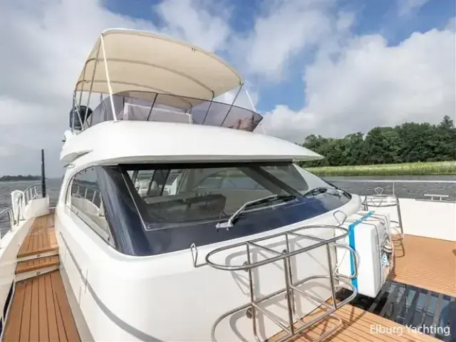 Van Der Valk Beachclub 660 Flybridge