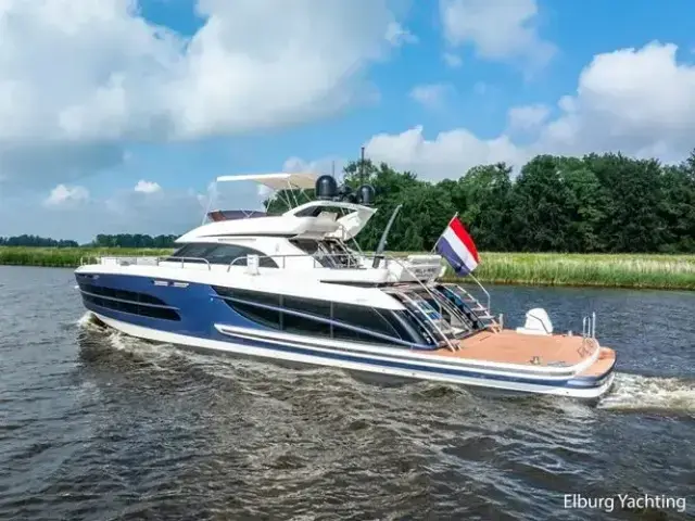 Van Der Valk Beachclub 660 Flybridge