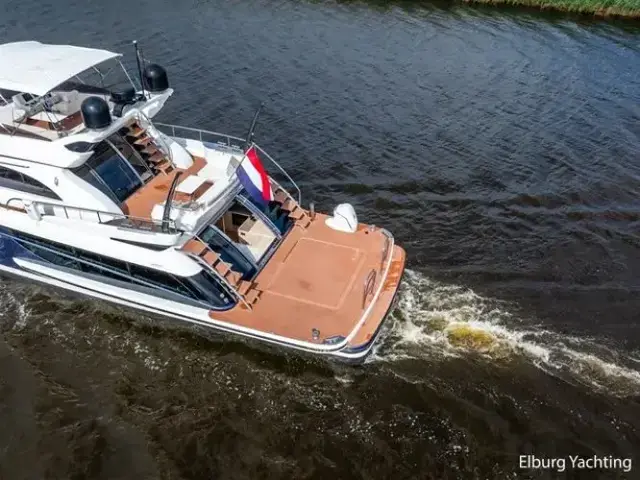 Van Der Valk Beachclub 660 Flybridge