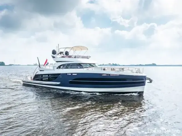 Van Der Valk Beachclub 660 Flybridge