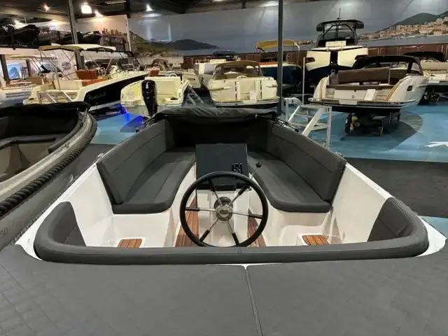 Maxima Boats 600 kleurstelling donker grijs-wit - Nieuw op voorraad