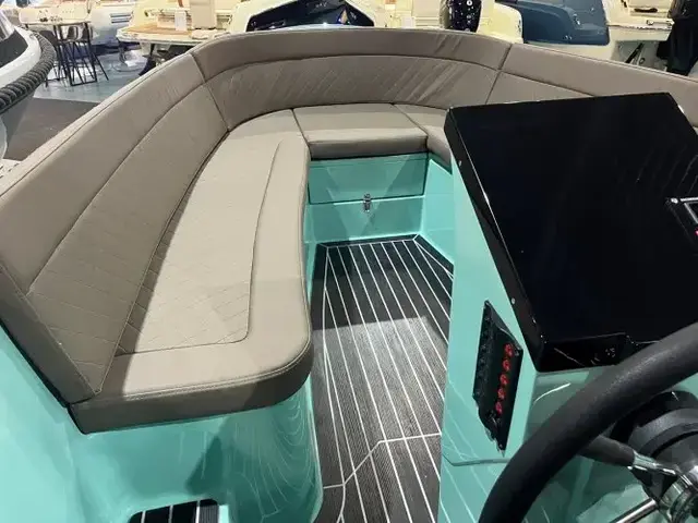 Maxima Boats 600 in zeer unieke kleur op voorraad!