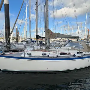 1988 Victoria 34