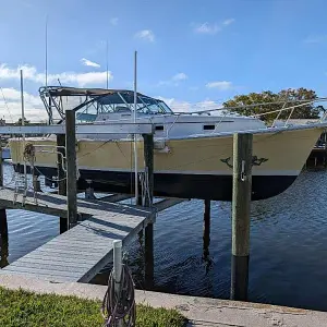 2001 Mainship 34 Pilot