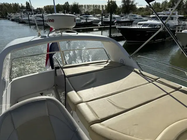 Beneteau Antares 36