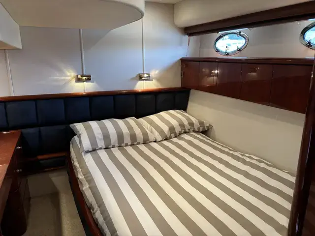 Fairline Squadron 58