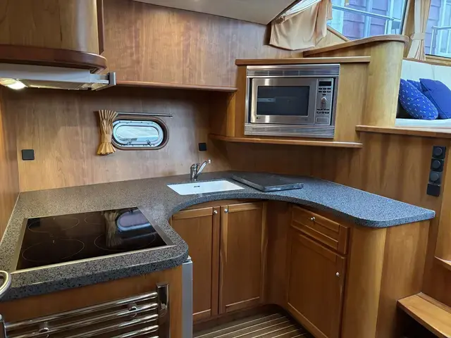 Aqualine Boats 46 Pilothouse