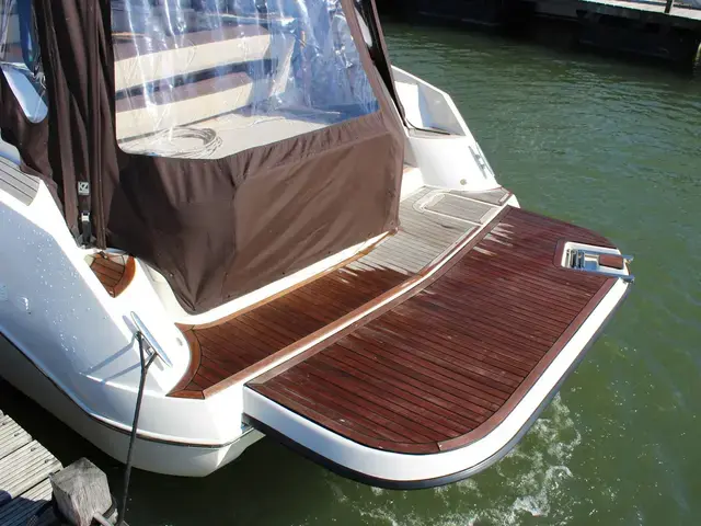 Galeon 325 HT